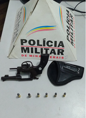 Homem é preso por porte ilegal de arma de fogo em Ubá