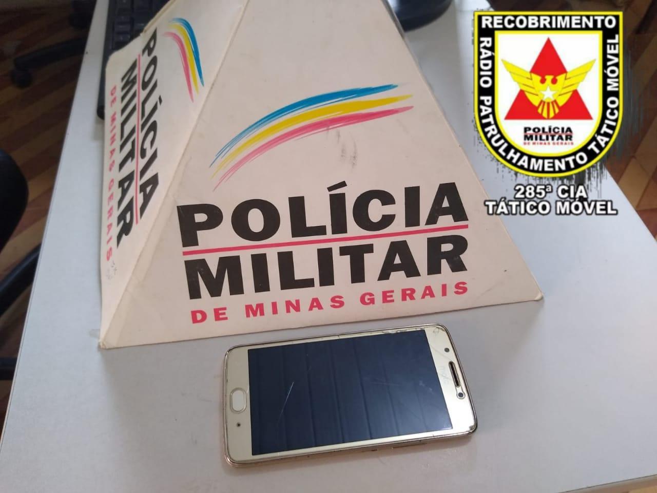 Homem foragido é preso com celular furtado