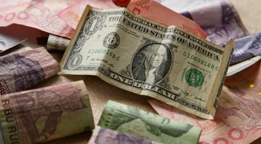 Inflação global é impulsionada por alta demanda e problemas em cadeias produtivas