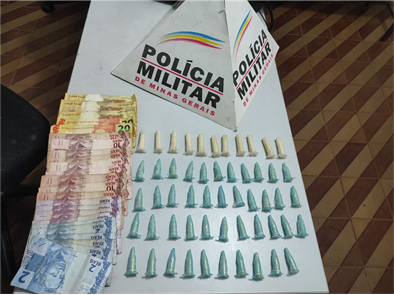 Polícia Militar apreende drogas em Ubá