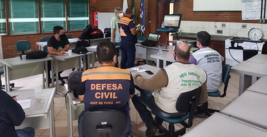 Secretarias recebem treinamento para uso eficiente de drones em ações da PJF