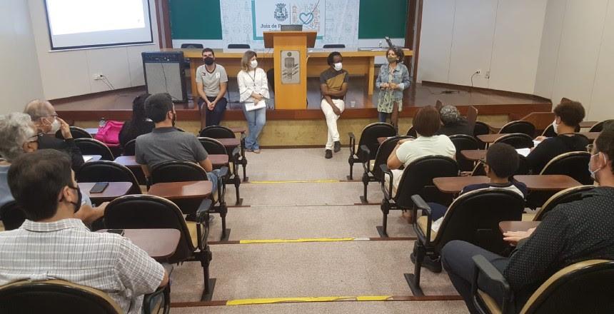 Sepur elege representantes da sociedade civil do CMH em assembleia