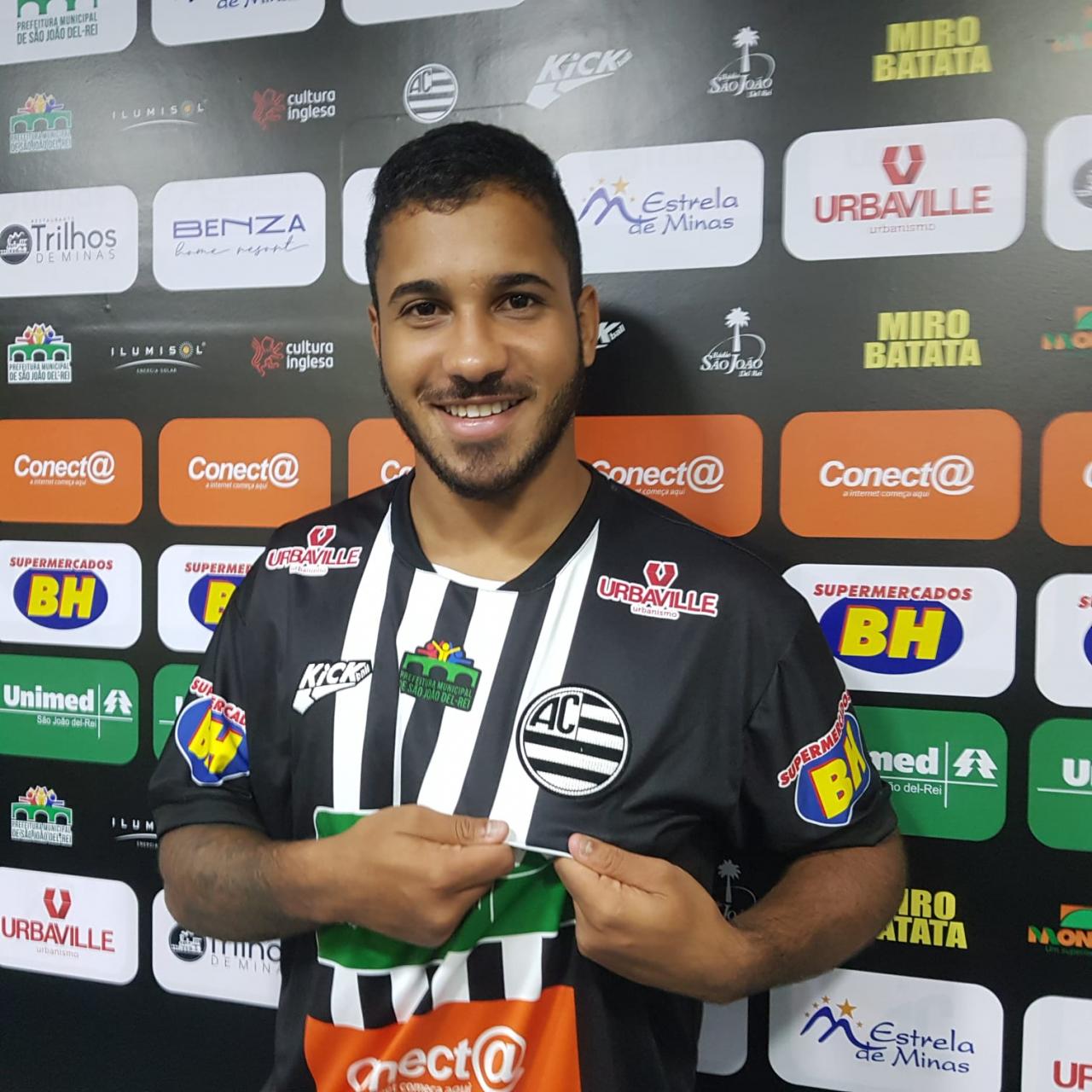 Athletic confirma o meio-campista Antônio Falcão para o elenco do time