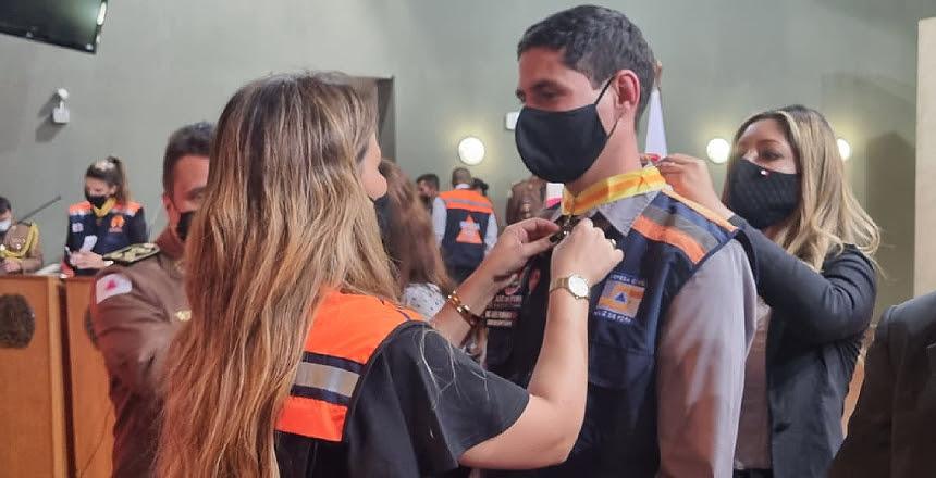 Defesa Civil recebe medalha estadual pelo trabalho em prol da comunidade