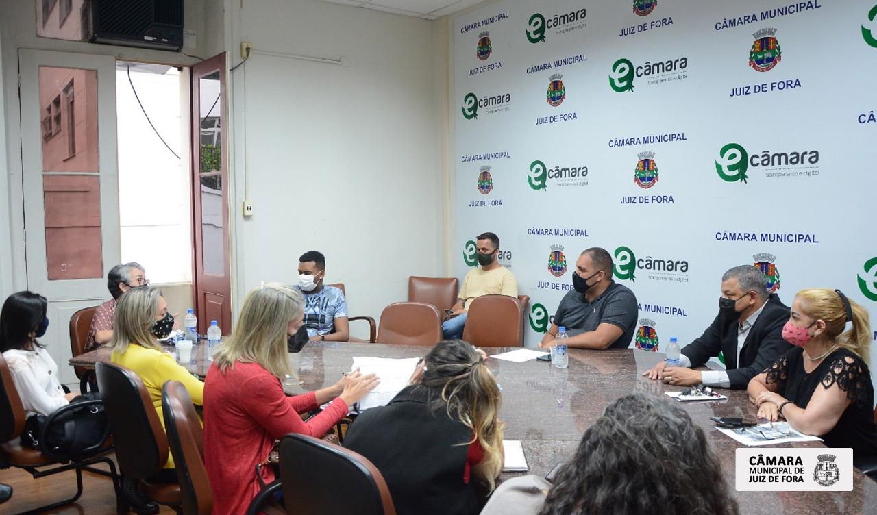 PL Creche para Todos é debatido em reunião