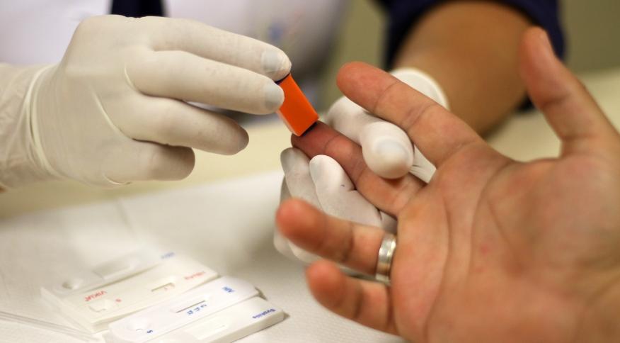 PrEP e PEP: como funciona a prevenção combinada no combate ao HIV