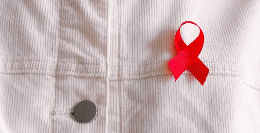 Secretária de Saúde realiza live sobre o Dezembro Vermelho