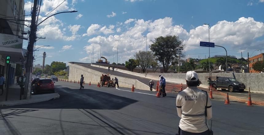 Viaduto é inaugurado hoje