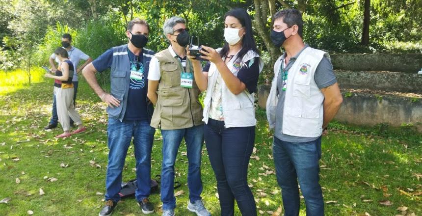 Equipe da Sesmaur recebe treinamento para uso eficiente de drones em ações da PJF