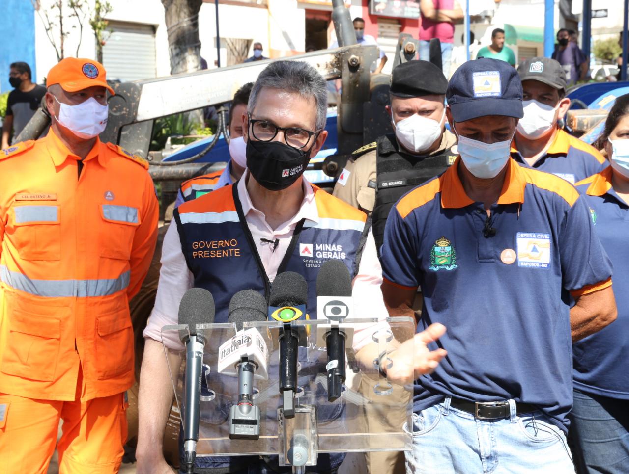 Governador anuncia R$ 560 milhões para ações nas cidades atingidas pelas fortes chuvas em Minas
