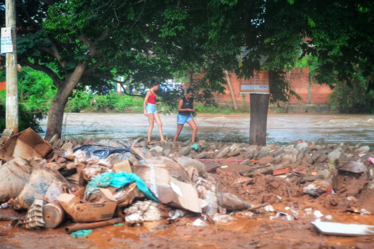 Governo de Minas adianta repasse de R$ 6,3 milhões para municípios afetados pelas chuvas
