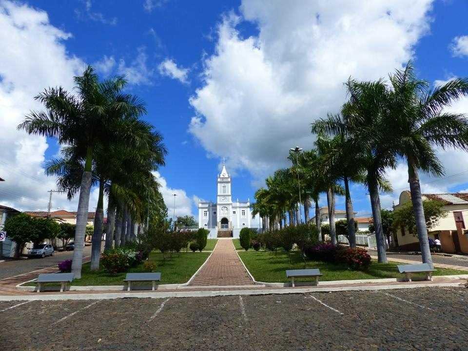 Jovem atira contra o público em São João Nepomuceno, mata uma vítima e fere outras duas