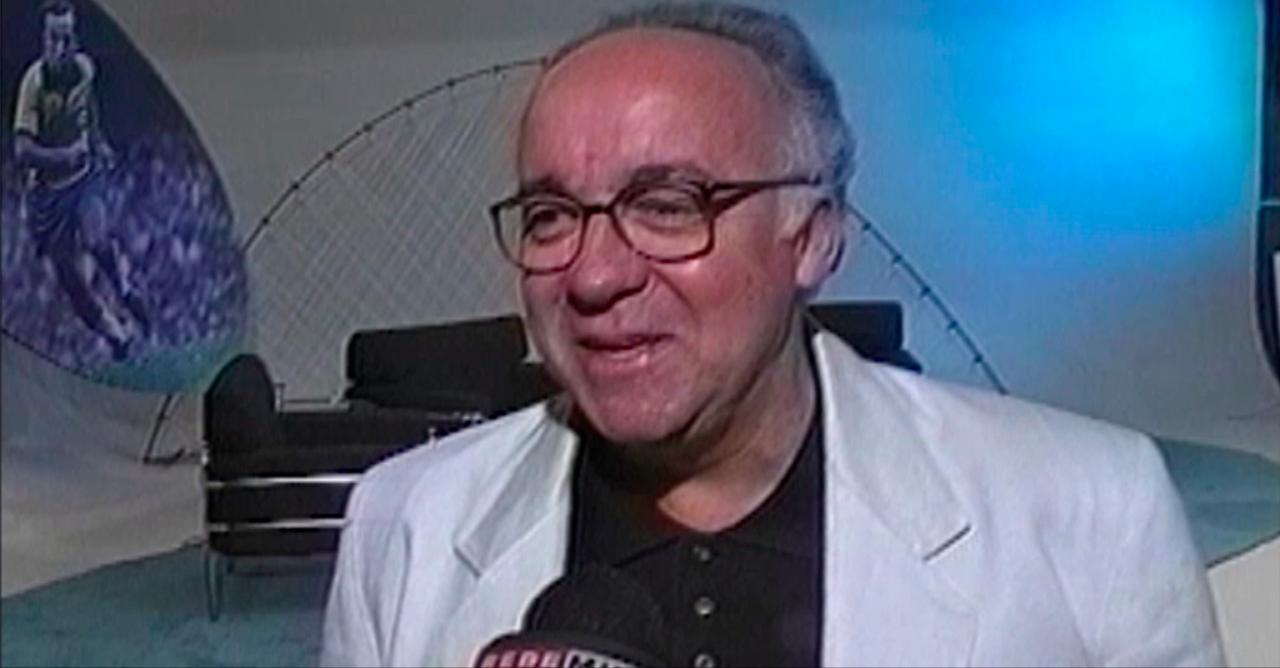 Rede Minas Memóra homenageia 75 anos de jogador Tostão