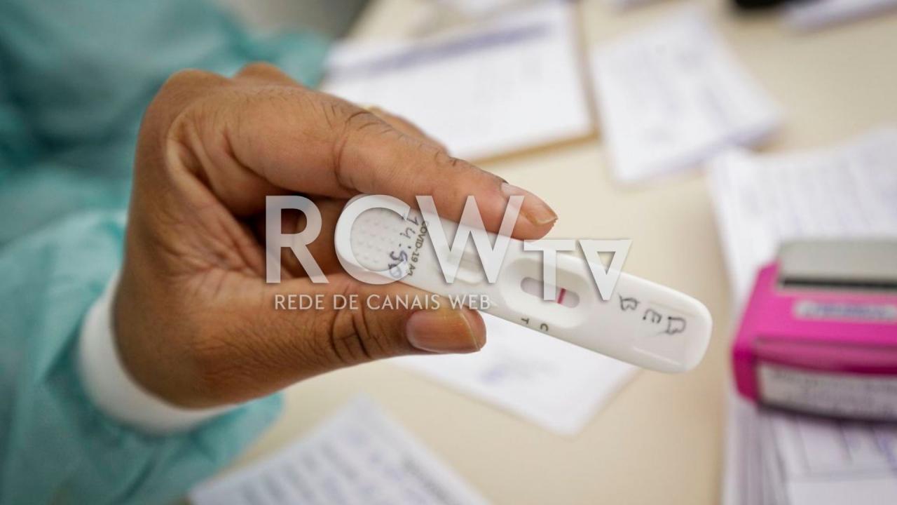 Casos de covid-19 chegam a 27,4 milhões no Brasil