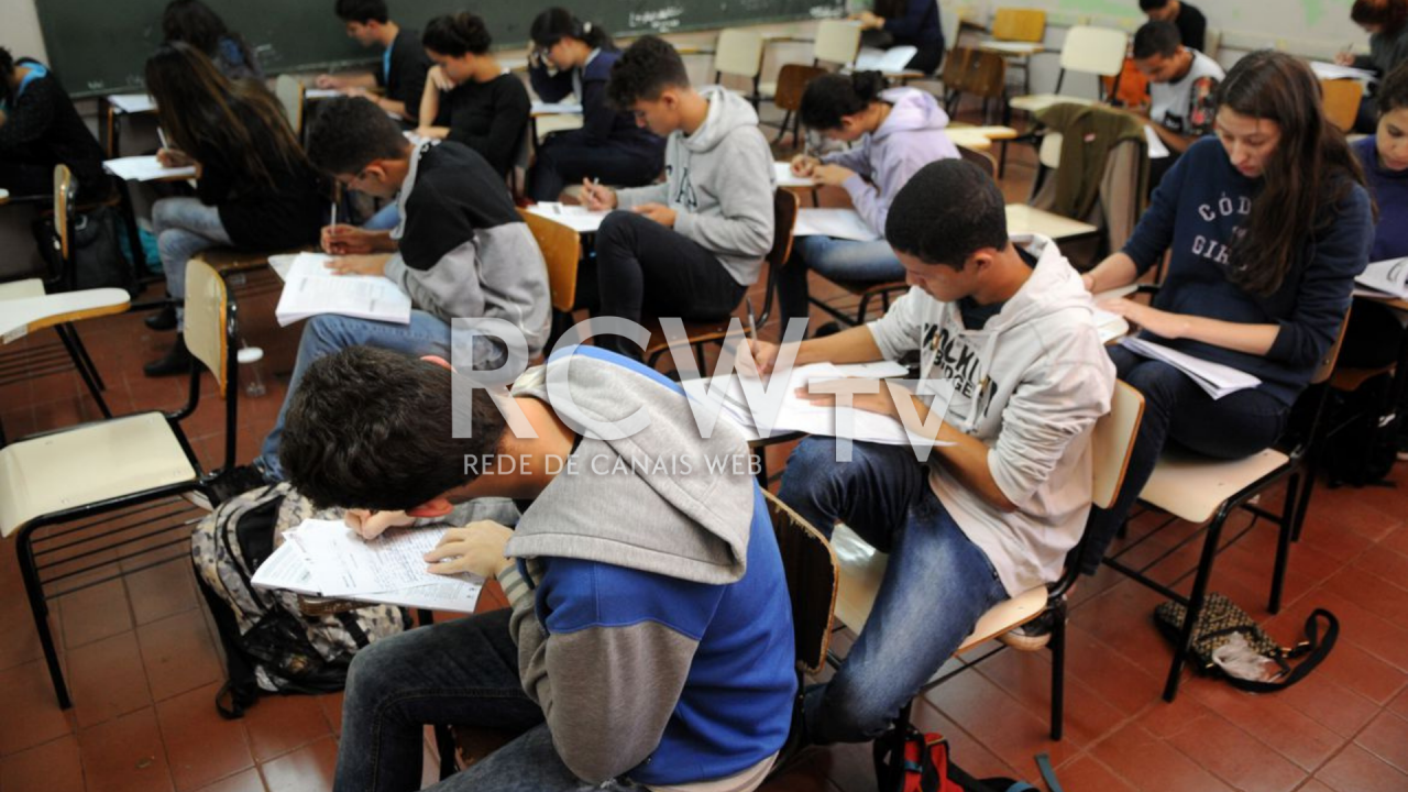 Novo ensino médio começa a ser implementado este ano