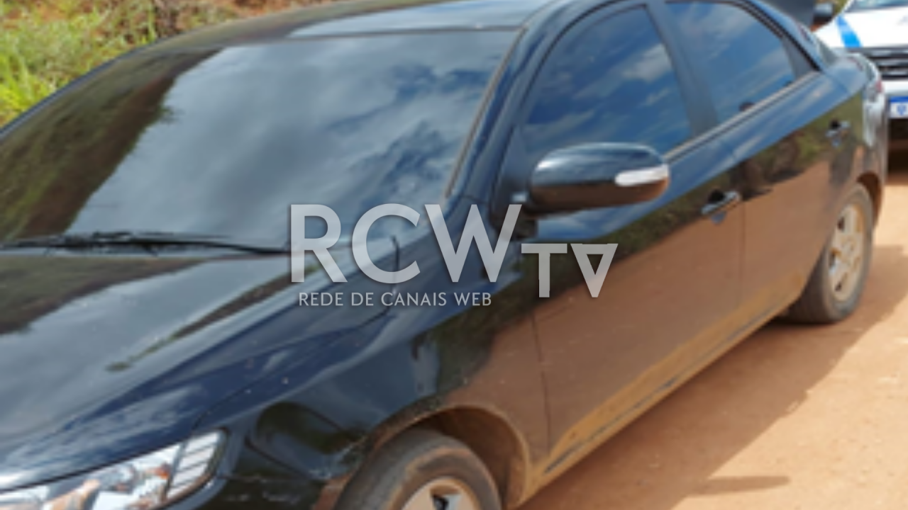 Polícia Militar localiza carro clonado em Ubá