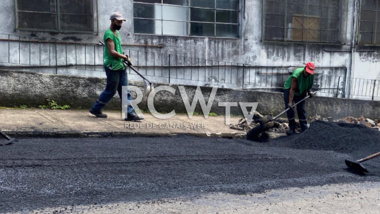 Programa Boniteza avança com a operação tapa-buracos na cidade