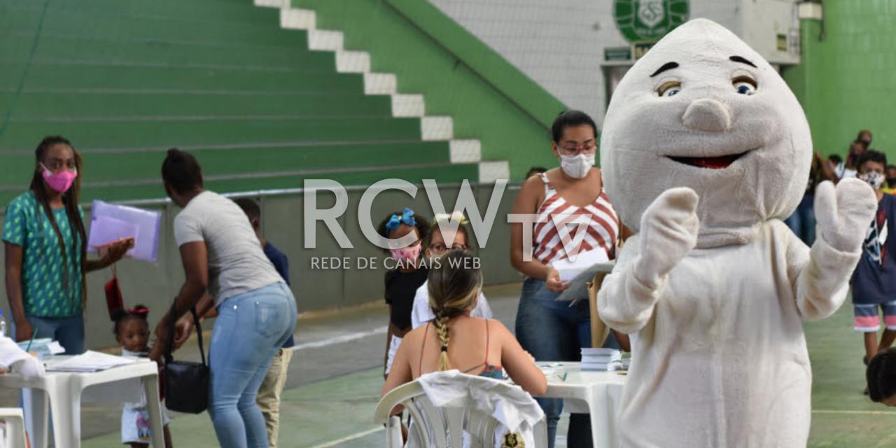 Confira a vacinação contra a Covid-19 nesta segunda-feira, 7