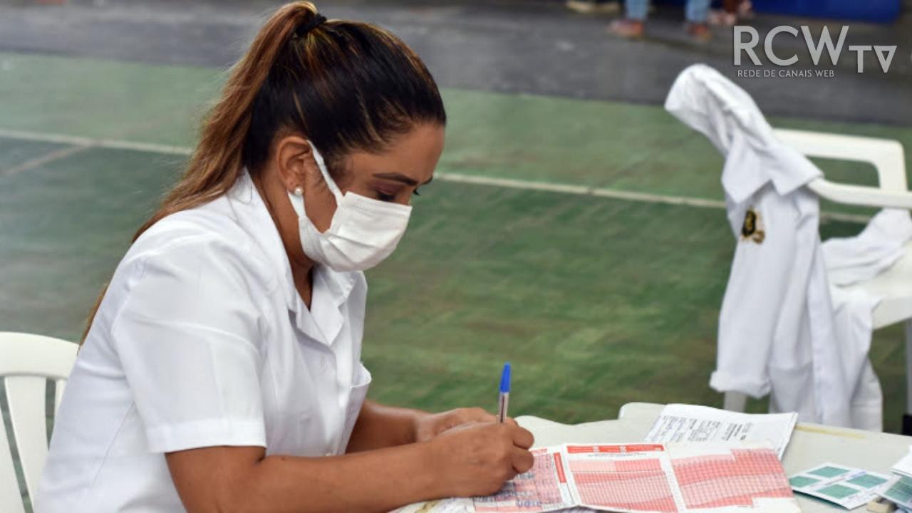 Dados Epidemiológicos e de Vacinação de segunda-feira, 28