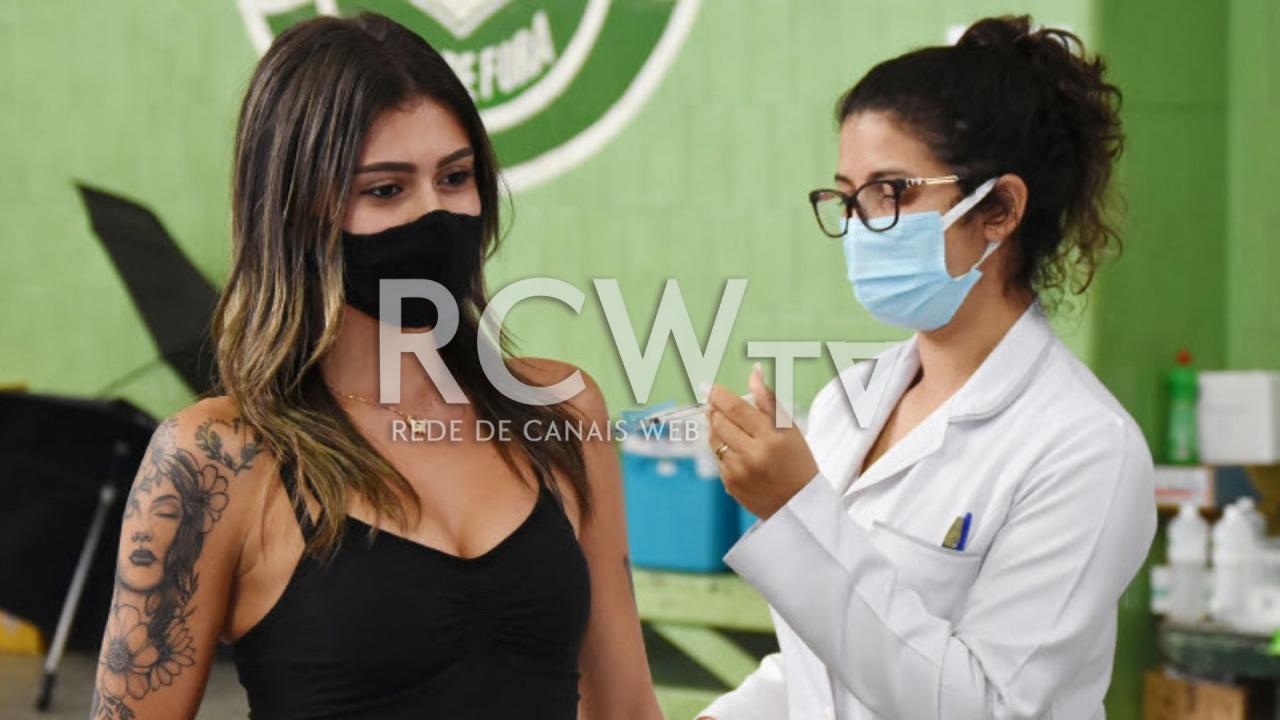 Dados Epidemiológicos e de Vacinação de segunda-feira, 7