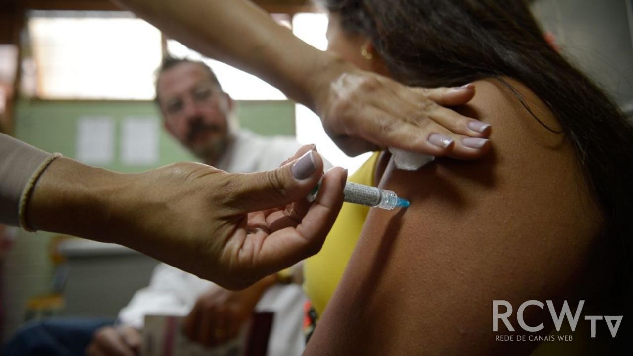 Guia orienta profissionais de saúde sobre prevenção do câncer uterino
