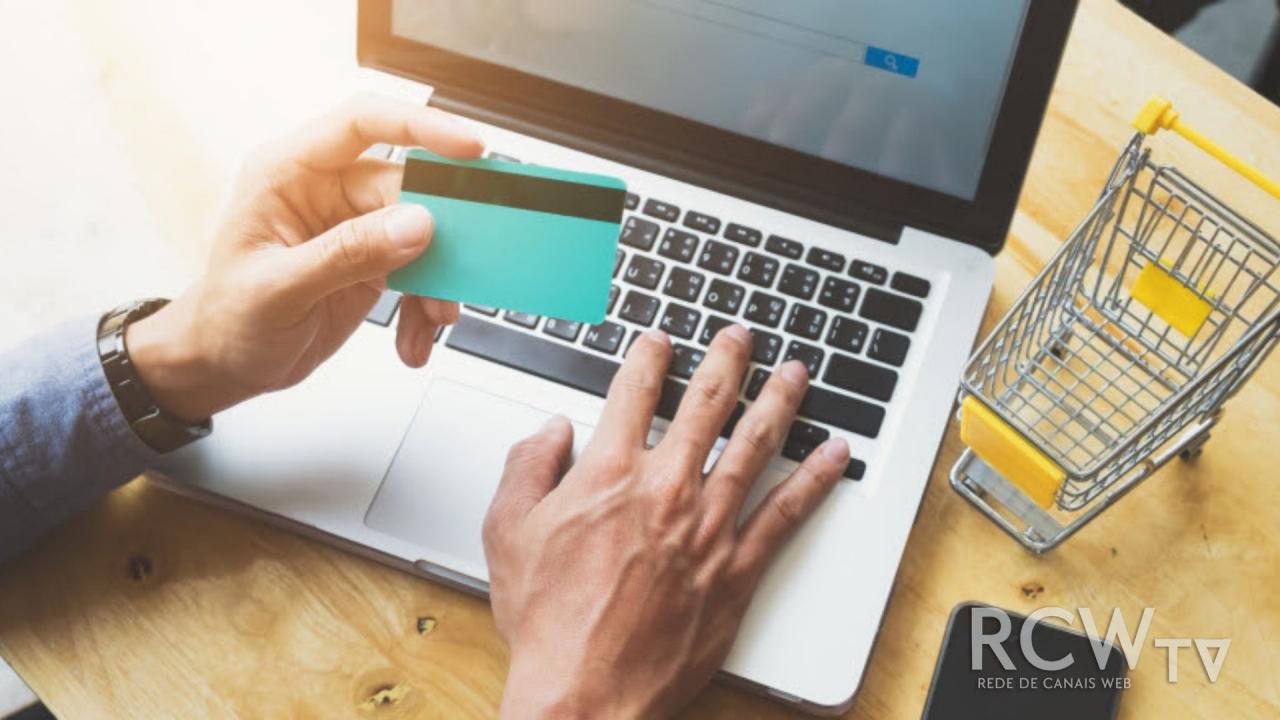 Procon realiza palestra sobre “Lei do e-commerce e o Direito do Consumidor”