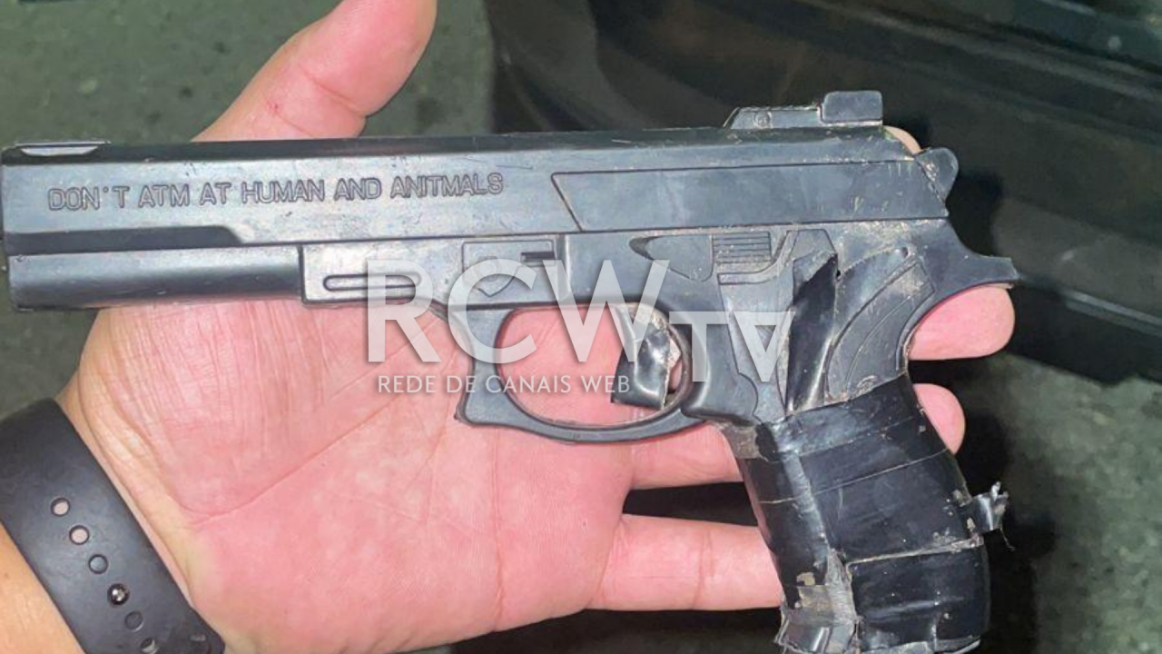 Homem é preso por porte ilegal de arma em Ubá