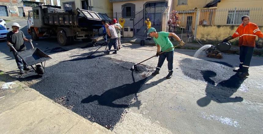 Operação tapa-buracos, do Programa Boniteza, atende ruas do Nova Era e outros bairros nesta quarta, 6