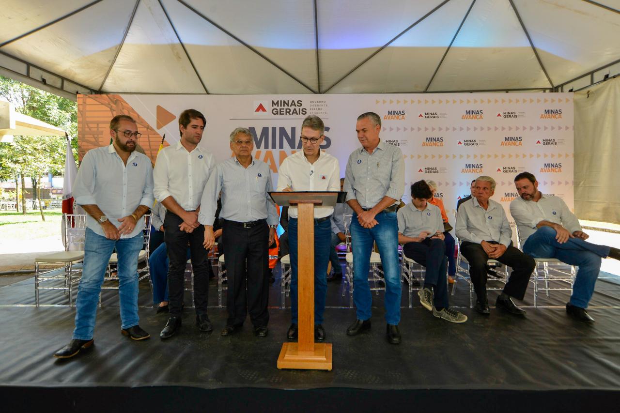 Governador assina convênio que viabiliza a construção do Hospital Regional de Unaí