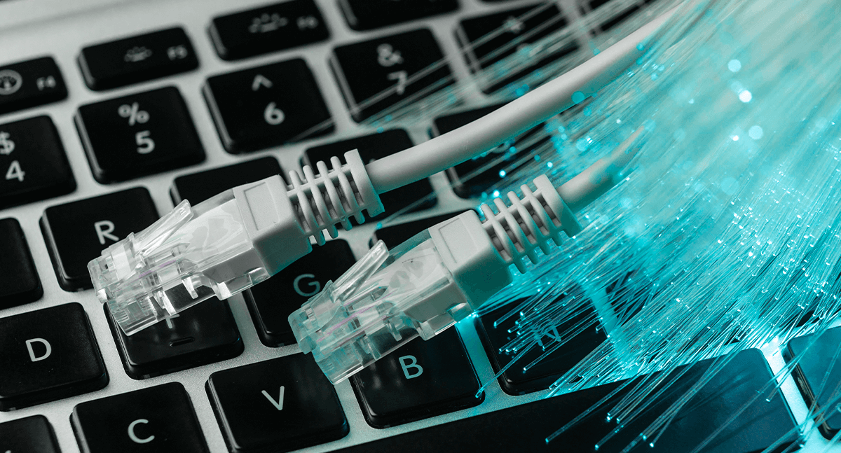Mitos e verdade que você precisa saber sobre a internet fibra óptica