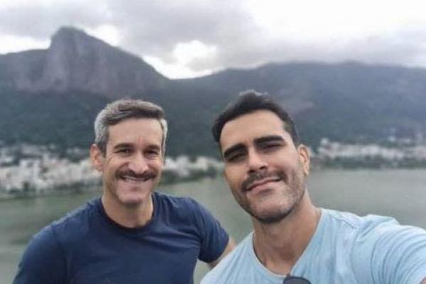 Capitão de fragata da Marinha mata pais de seu namorado