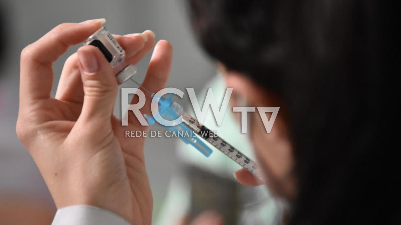 Dados epidemiológicos e de vacinação de terça-feira, 14