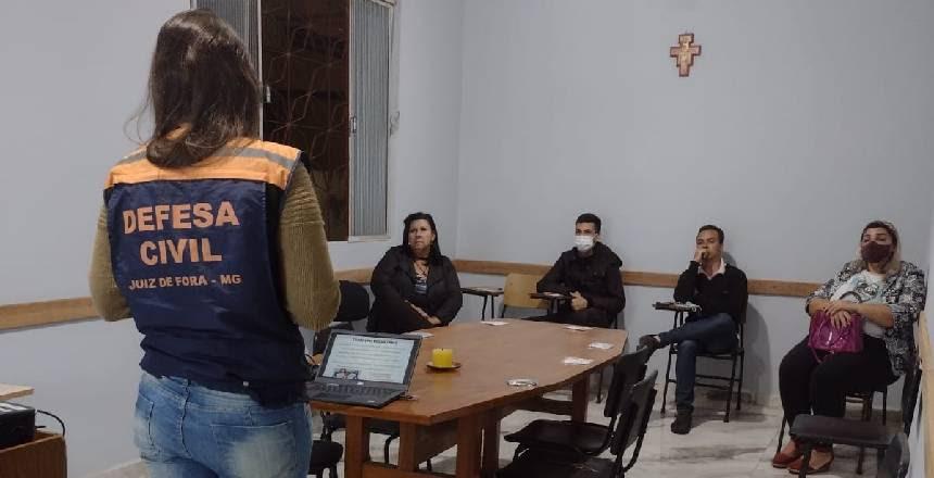 Defesa Civil inicia capacitação de voluntários com noções de proteção e defesa civil em Benfica