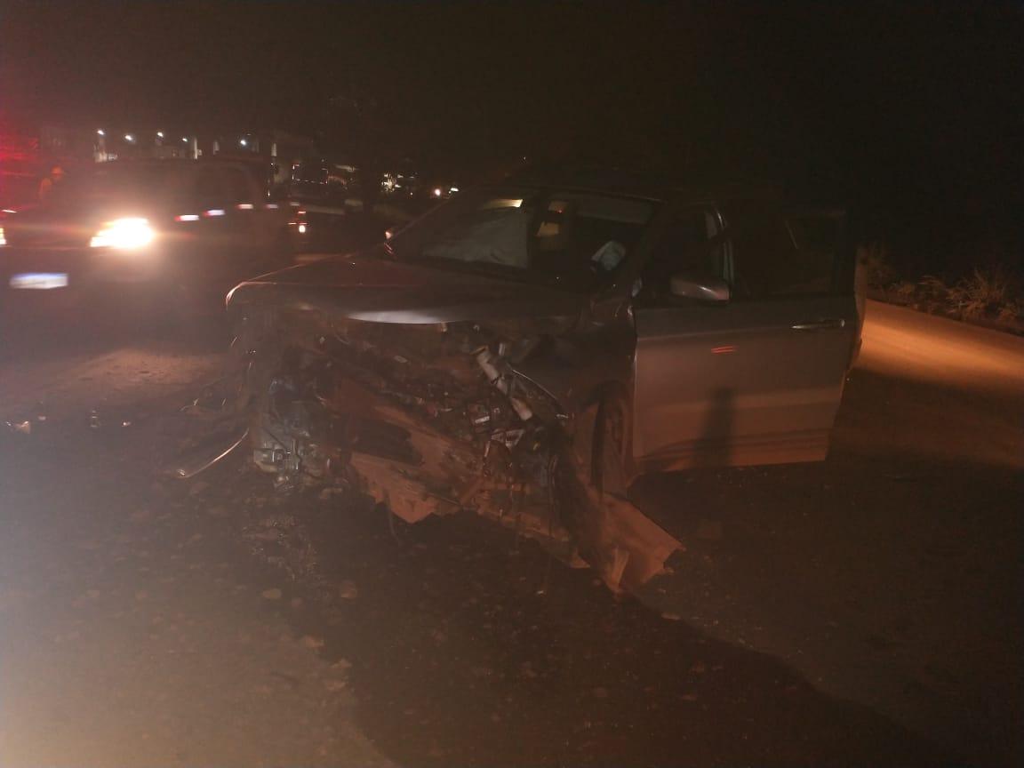 Dois carros batem em colisão frontal em Conselheiro Lafaiete