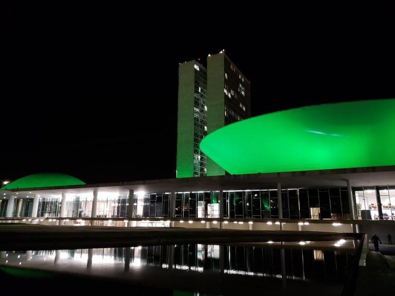 Iluminação verde no Congresso integra ações pelo Dia Mundial do Meio Ambiente