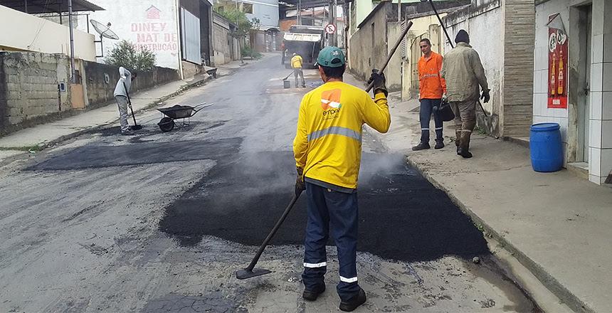 Em quatro dias, PJF atende mais de 30 vias com a operação tapa-buracos
