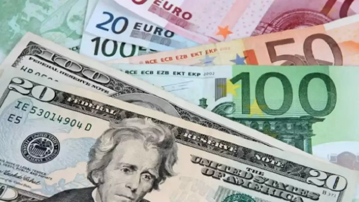Euro é cotado abaixo do dólar pela primeira vez em 20 anos