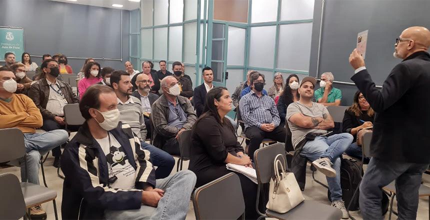 Evento reúne produtores rurais e entidades representativas da cadeia do leite e derivados