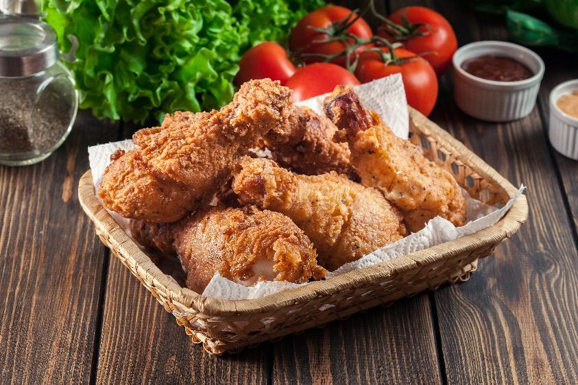 Frango frito perfeito? Veja dicas de como deixar a ave suculenta e crocante ao mesmo tempo