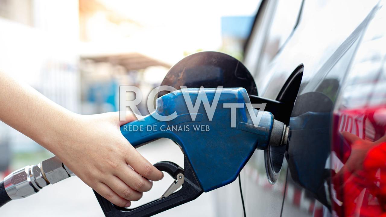 Governo Bolsonaro prepara novas medidas para baixar preços do diesel e do etanol