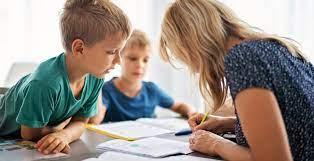 Mais de 78% dos brasileiros discordam de educação domiciliar: 62,5% totalmente, e 16% em parte