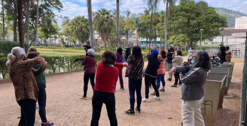 Parque da Mapro recebe projeto “Vivendo a Terceira Idade” em manhã de atividades