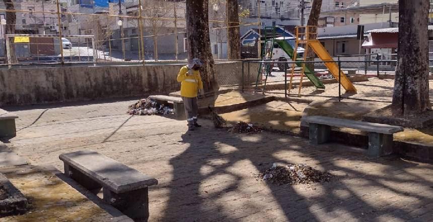 Programa Boniteza da PJF realiza a limpeza de 20 praças em seis dias