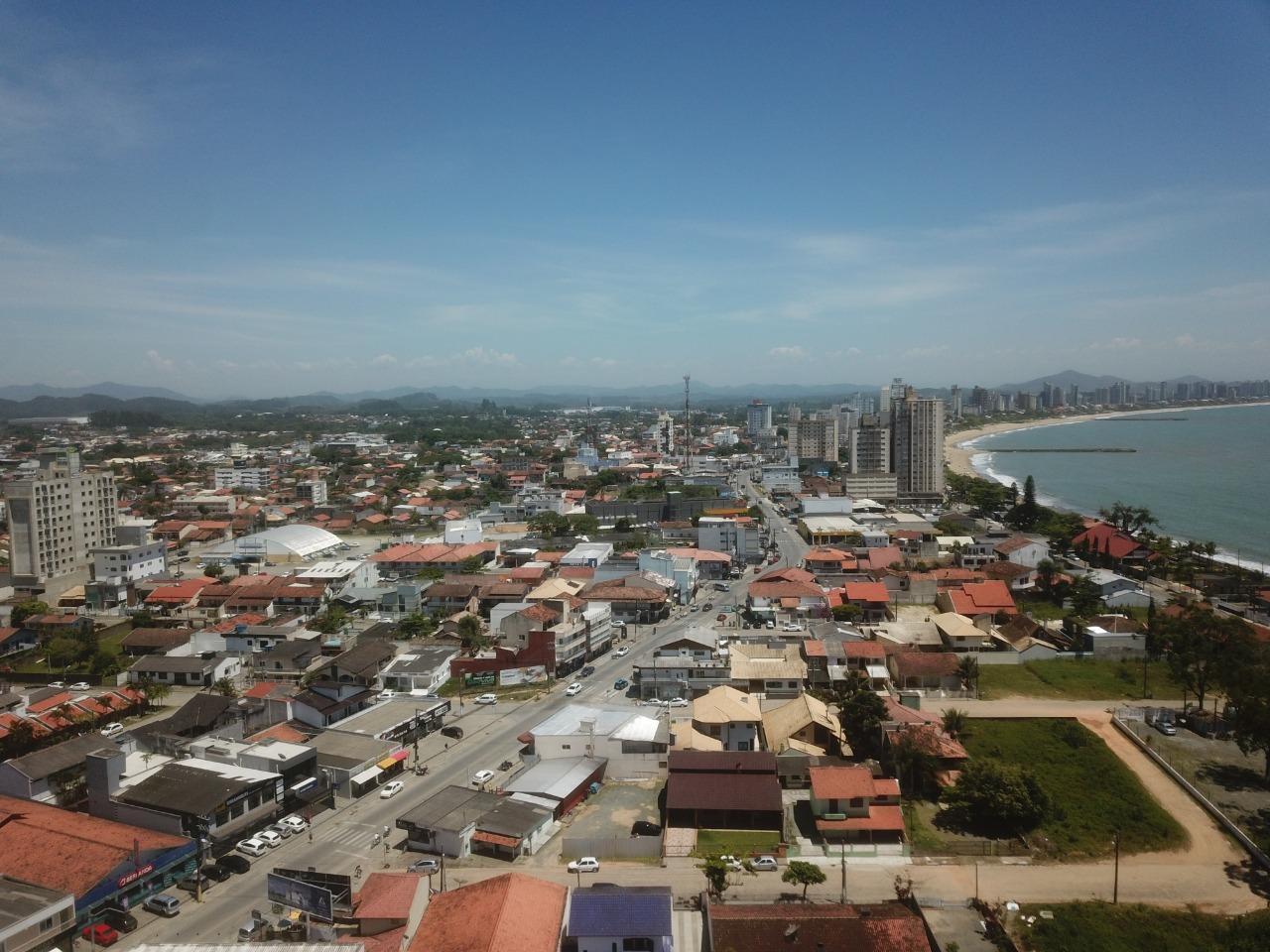 Com valorização imobiliária de 30% ao ano, cidade catarinense de Piçarras está na mira de investidores