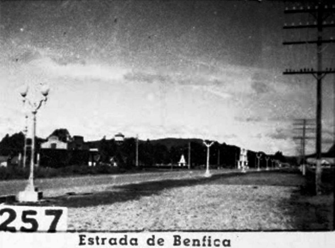 Estrada do Bairro Benfica em 1950