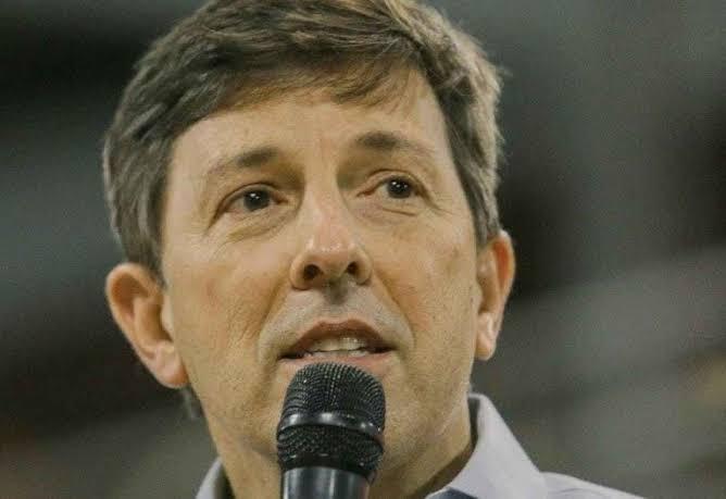Partido Novo suspende filiação de João Amoêdo