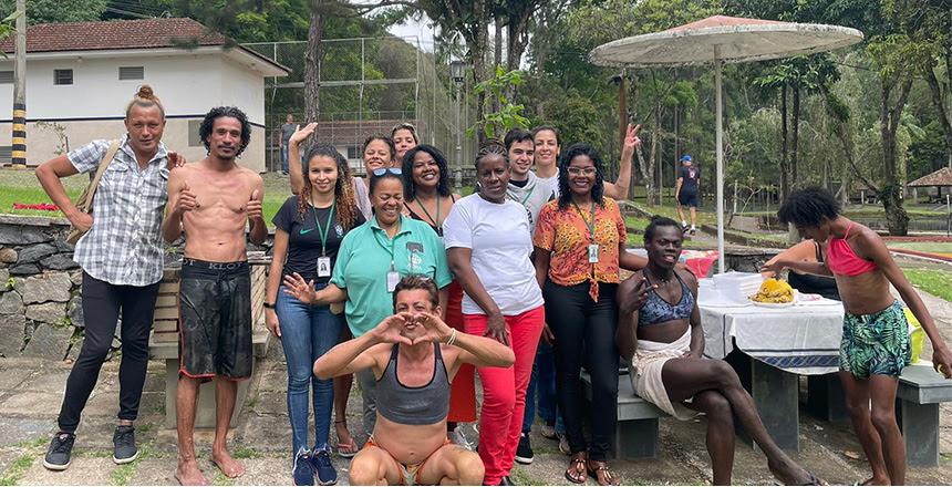Mulheres em situação de rua acolhidas pela PJF conhecem o Parque Municipal