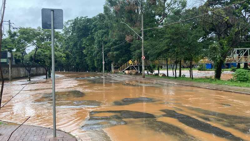 Chega a 101 o número de municípios em situação de emergência por conta das chuvas em Minas