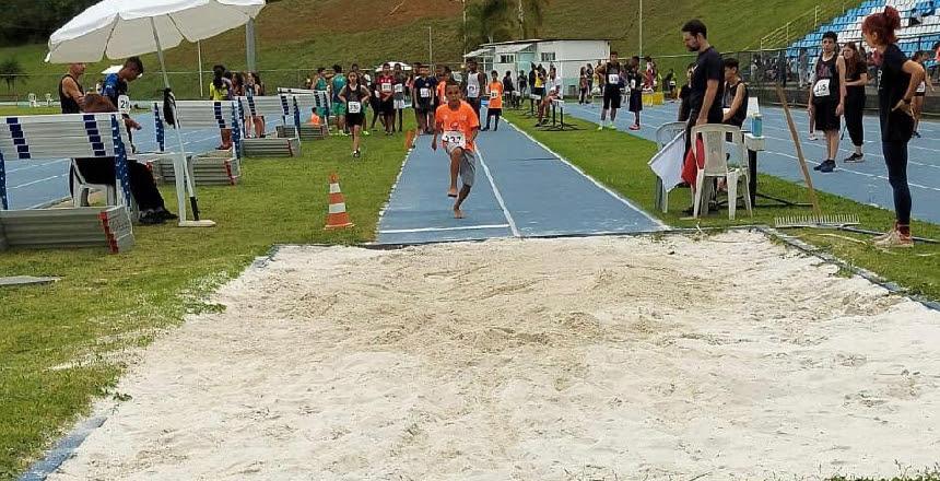 E. M. Carlos Augusto de Assis participa do Festival Infantil de Atletismo da UFJF