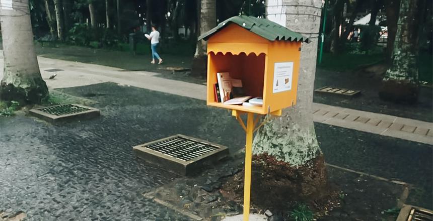Funalfa incentiva troca de livros com projeto no Parque Halfeld